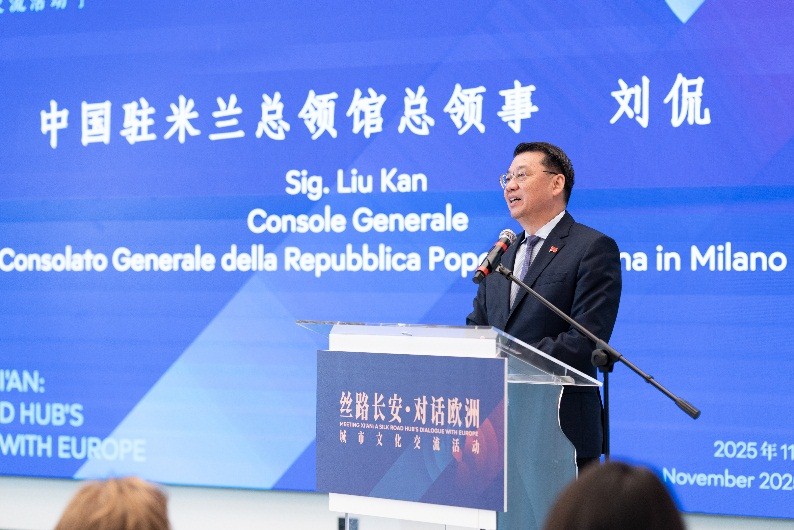 讲话.jpg